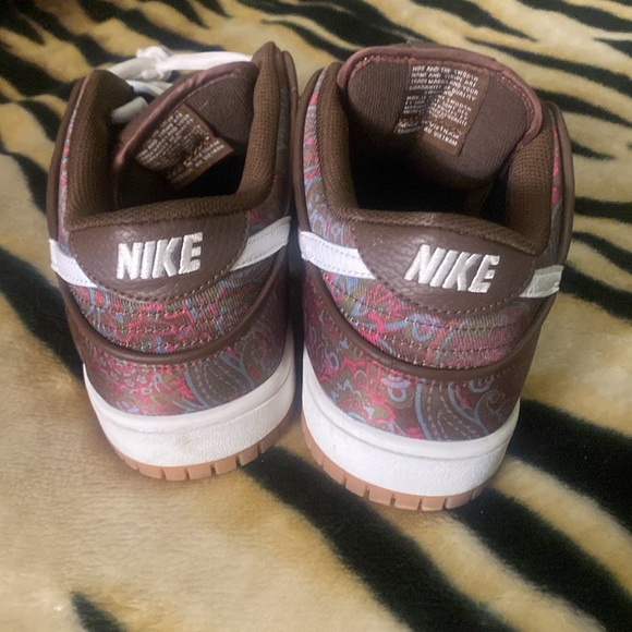 Nike SB Dunk - Picture 2 of 5